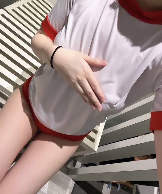 モエ