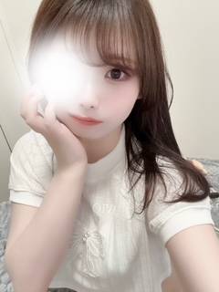 ニニ