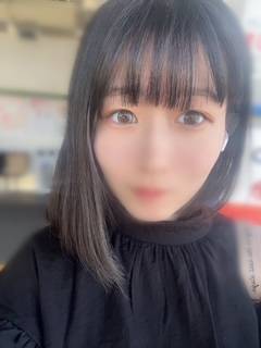 シオリ