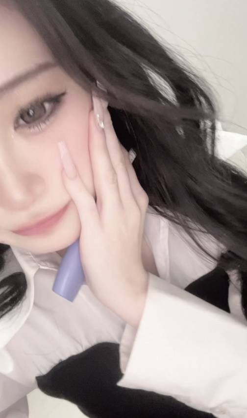 アオイ
