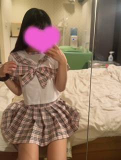 モモ